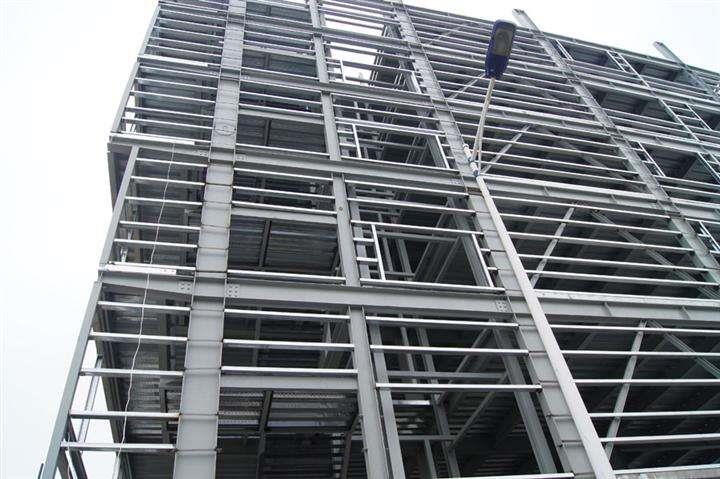 梅河口高层钢结构的支撑布置与构造需要符合哪些规范